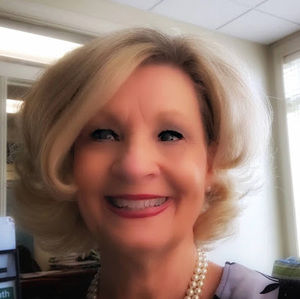 Meet your Posher, Tina